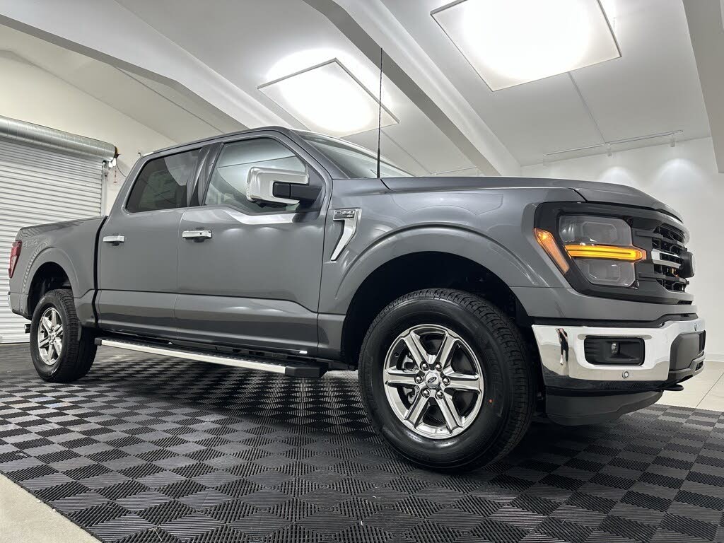 2025 Ford F-150 XLT SuperCrew 4WD