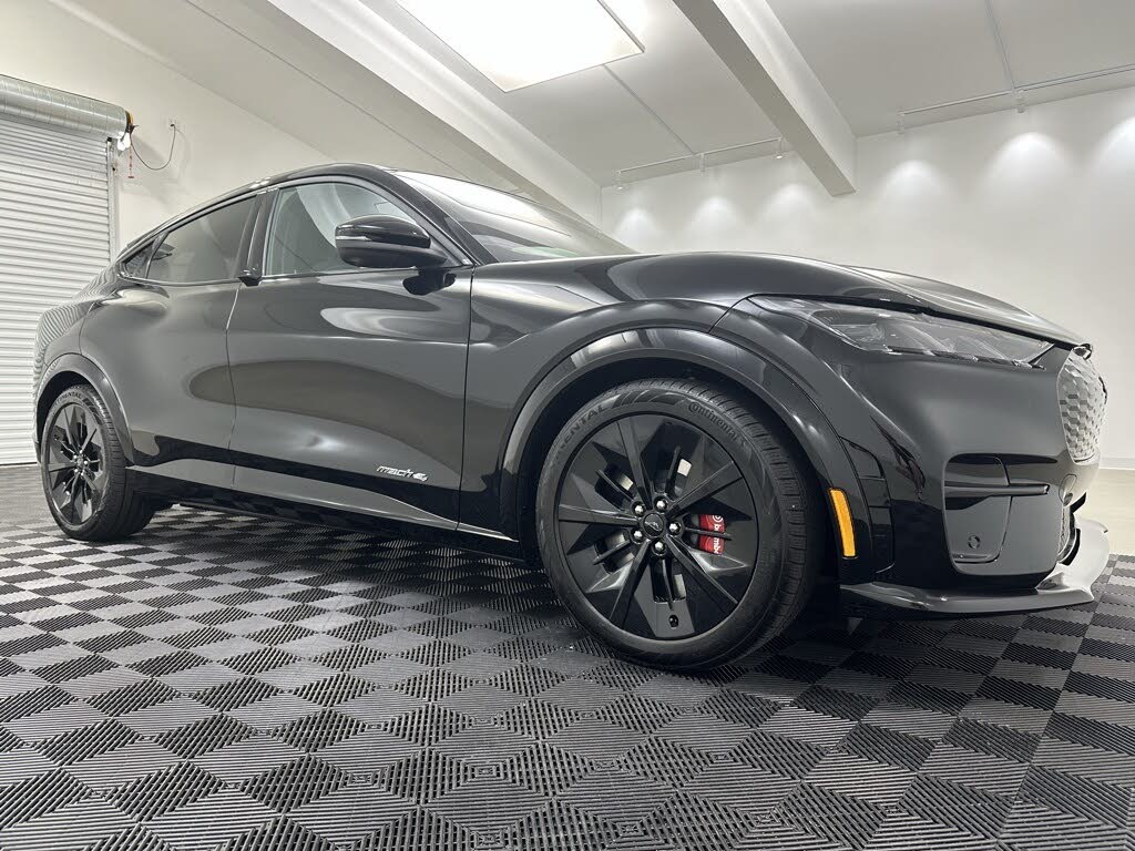 2025 Ford Mustang Mach-E GT AWD