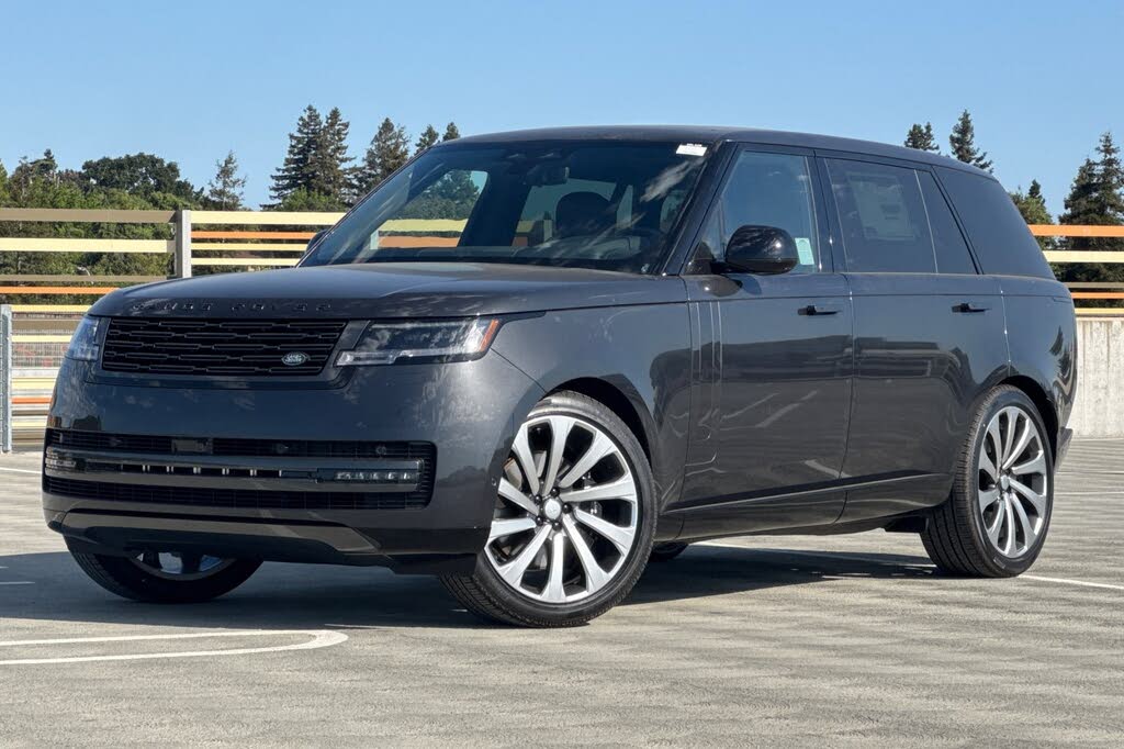 2025 Land Rover Range Rover P530 SE LWB AWD