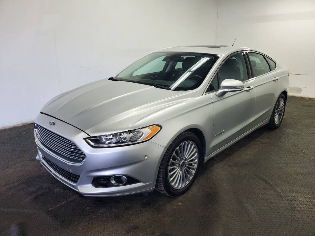 2013 Ford Fusion Hybrid Titanium FWD