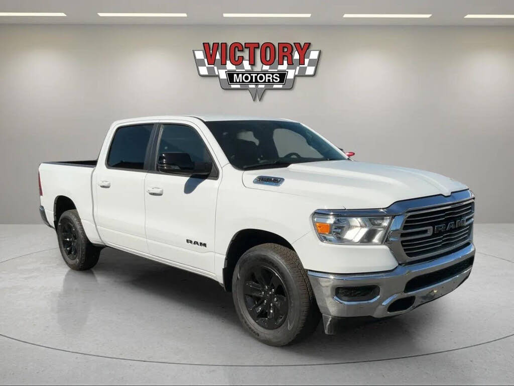 2024 RAM 1500 Laramie Crew Cab 4WD