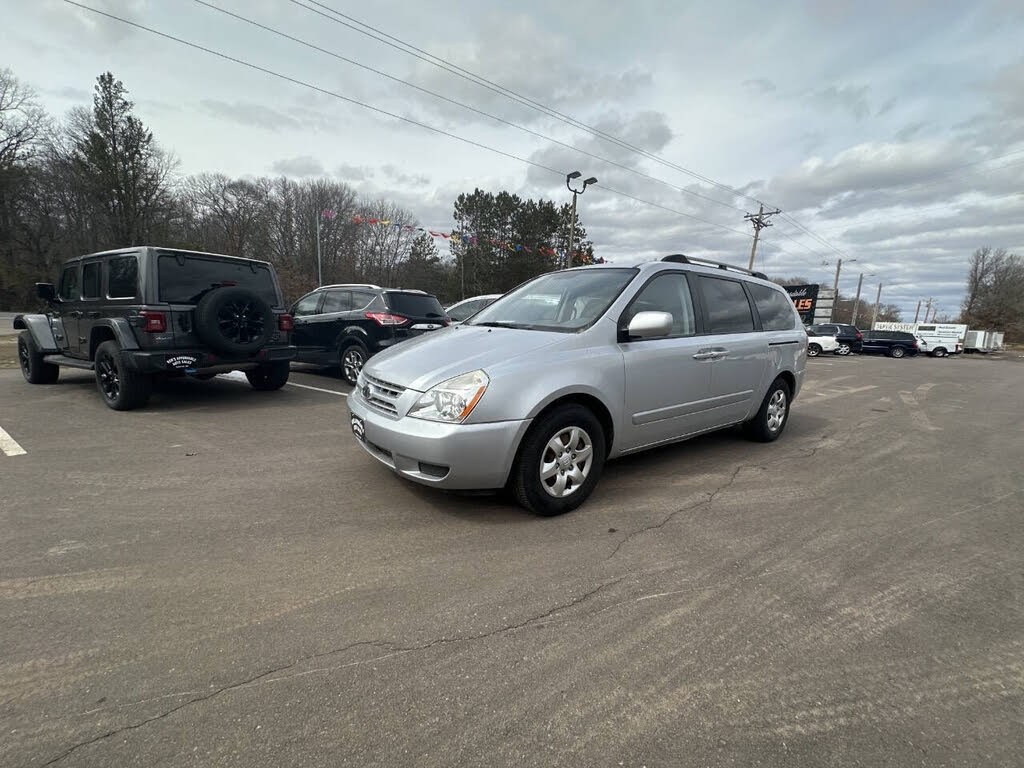2009 Kia Sedona LX