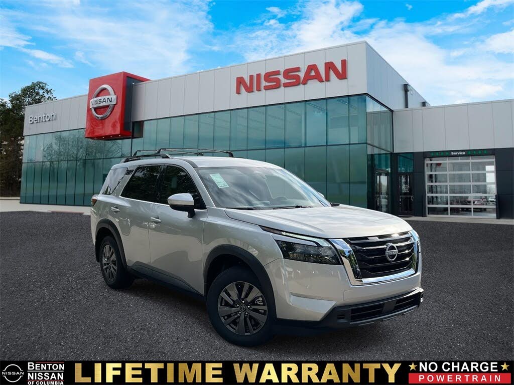 2025 Nissan Pathfinder SV FWD