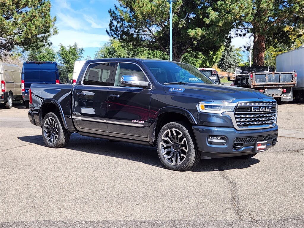 2026 RAM 1500 Limited Crew Cab 4WD