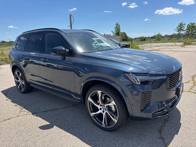 2026 Volvo XC90 B6 Ultra Dark 7-Passenger AWD