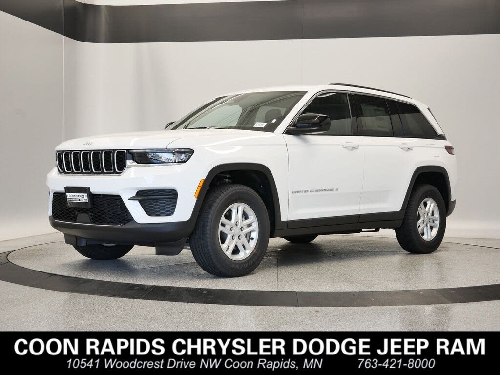 2025 Jeep Grand Cherokee Laredo 4WD
