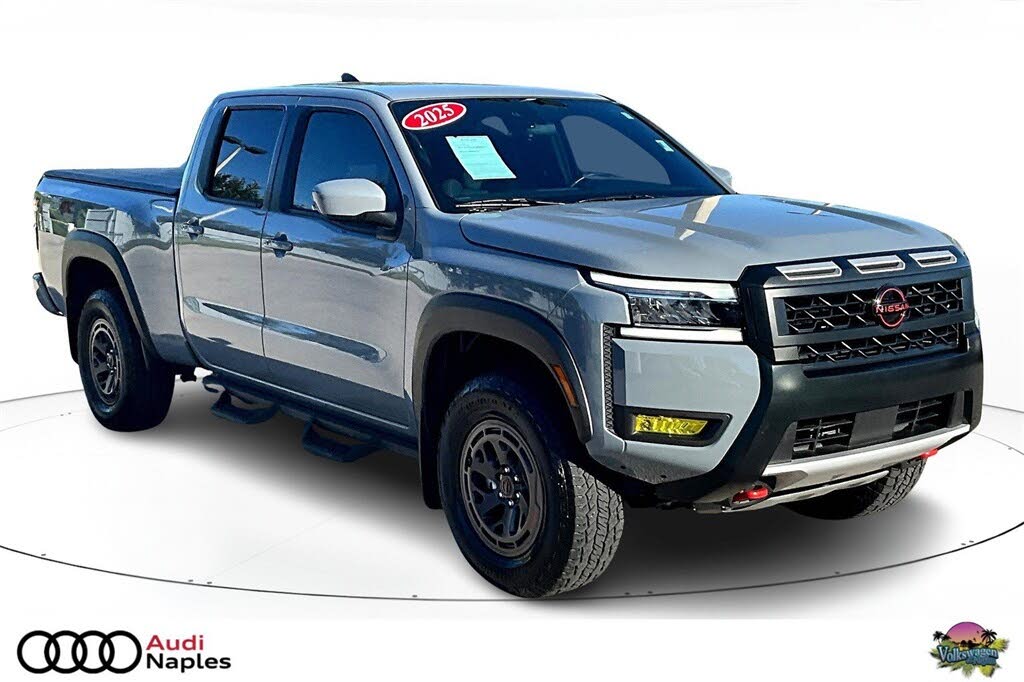 2025 Nissan Frontier PRO-4X Crew Cab LB 4WD