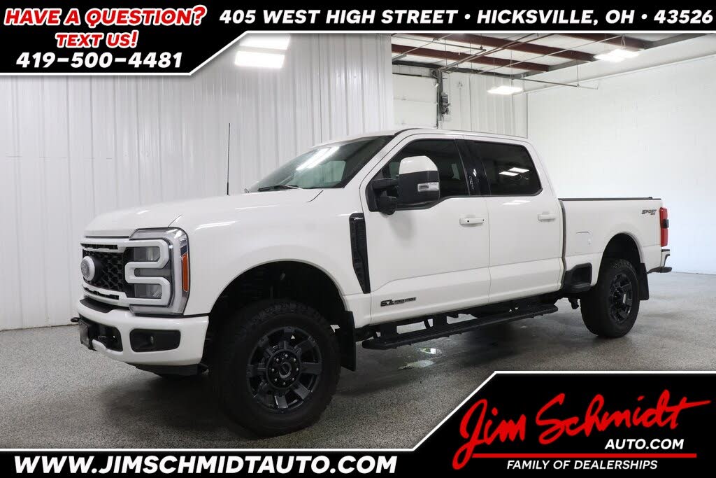 2023 Ford F-250 Super Duty Lariat Crew Cab 4WD