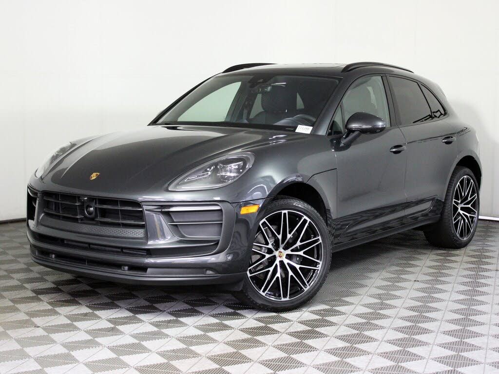 2025 Porsche Macan AWD