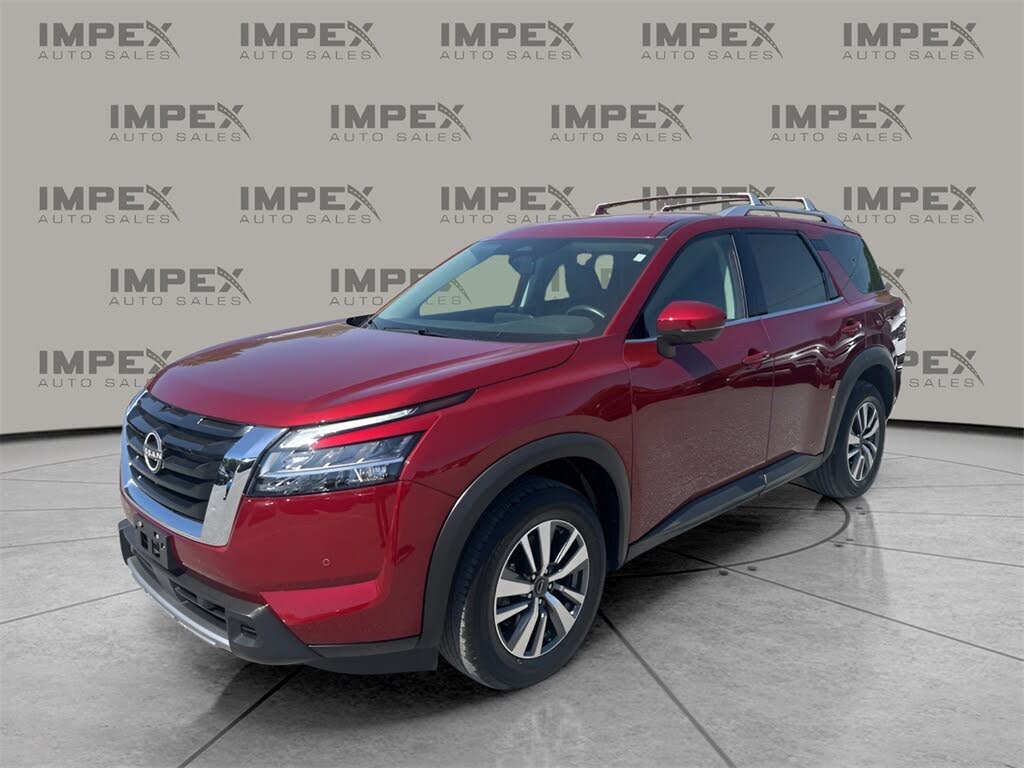 2023 Nissan Pathfinder SL 4WD