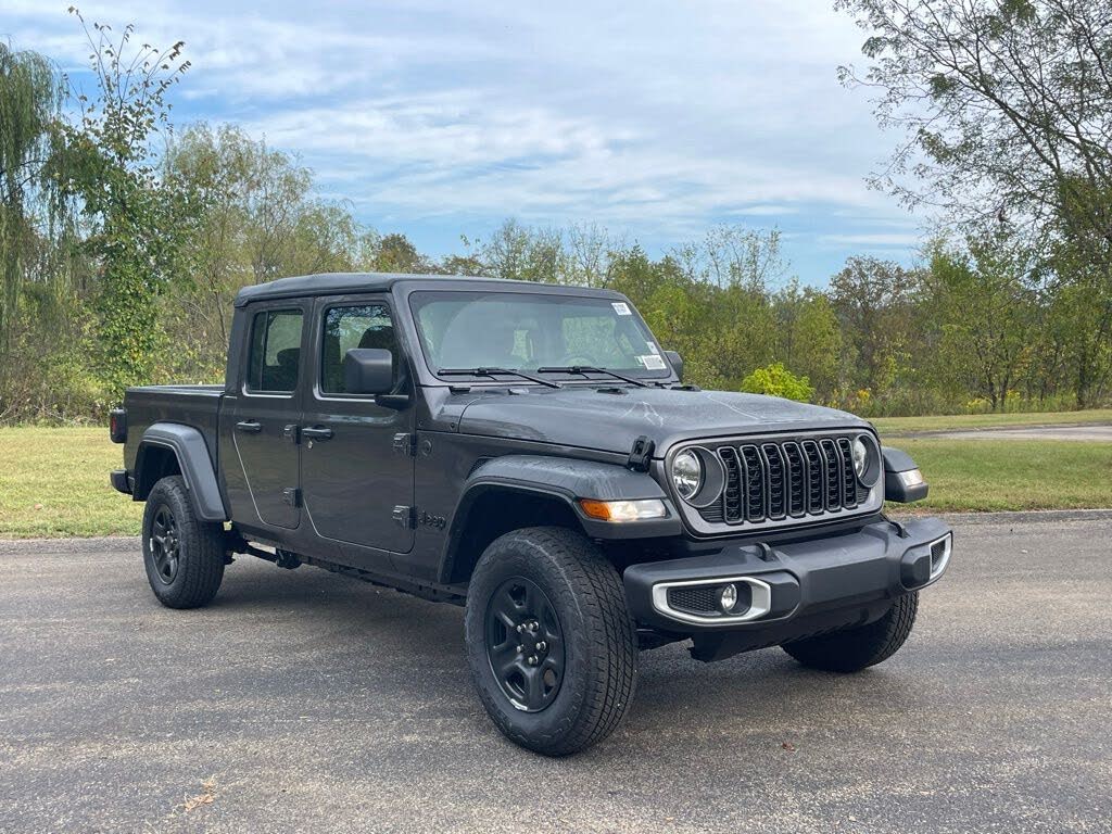2025 Jeep Gladiator Sport Crew Cab 4WD