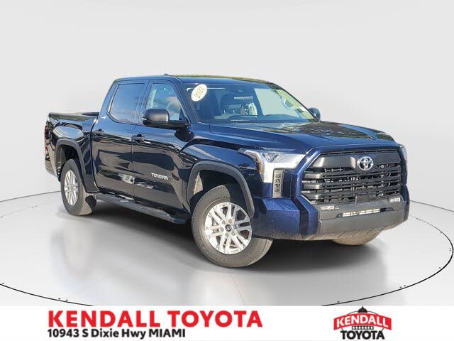2022 Toyota Tundra SR5 CrewMax Cab 4WD