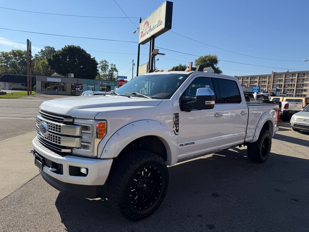 2019 Ford F-350 Super Duty Platinum Crew Cab LB 4WD