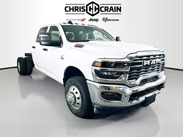 2026 RAM 3500 Chassis Tradesman Crew Cab LB DRW 4WD
