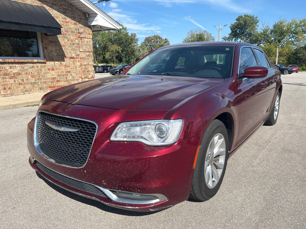 2015 Chrysler 300 Limited RWD