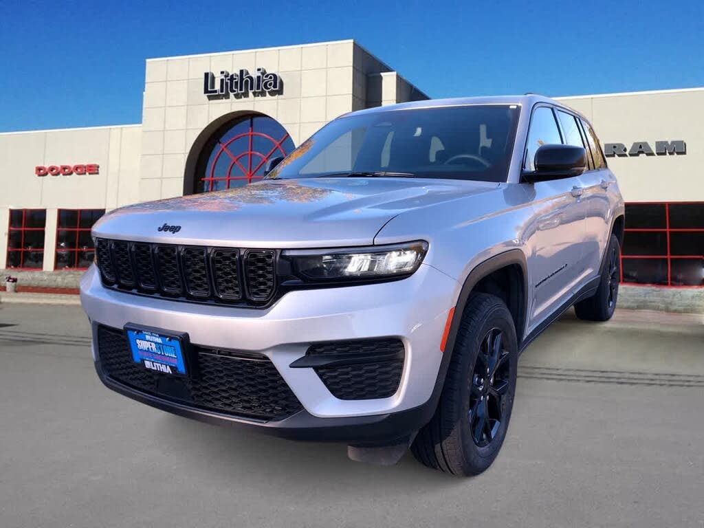 2024 Jeep Grand Cherokee Altitude 4WD