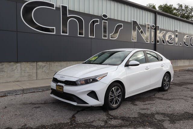 2023 Kia Forte LXS FWD