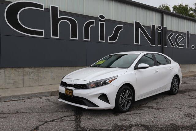 2023 Kia Forte LXS FWD