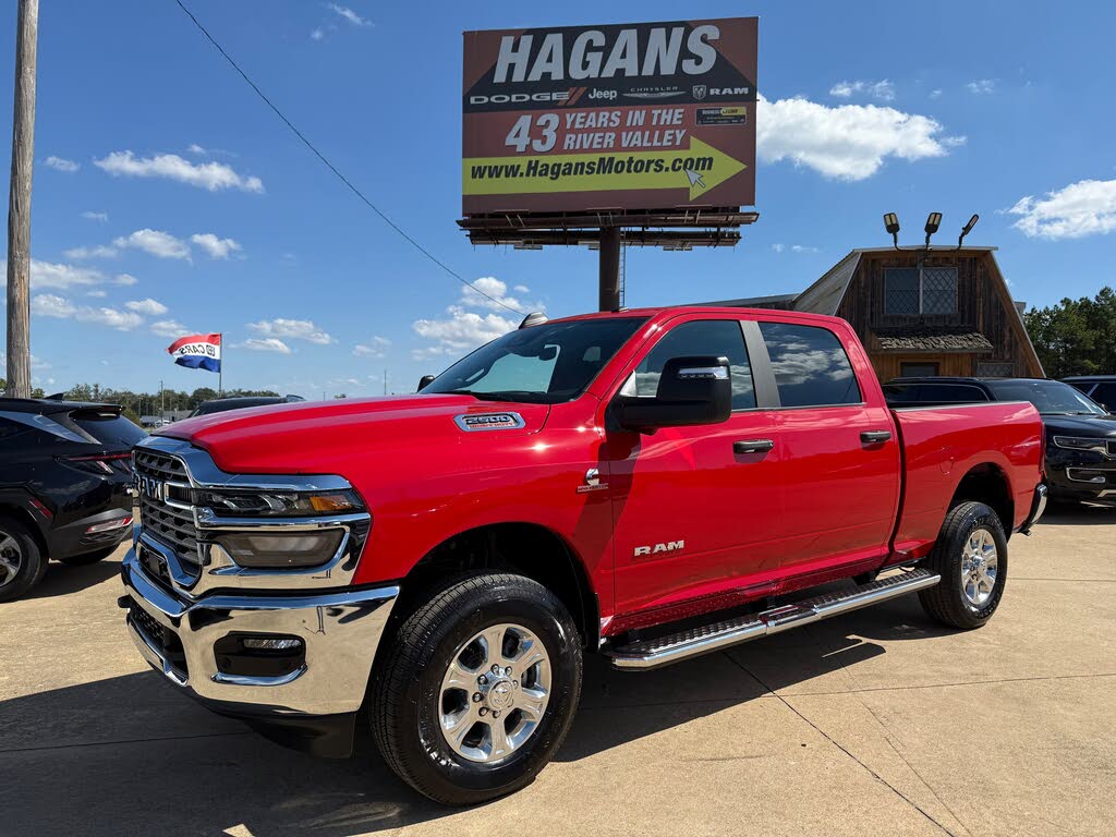 2026 RAM 2500 Big Horn Crew Cab 4WD