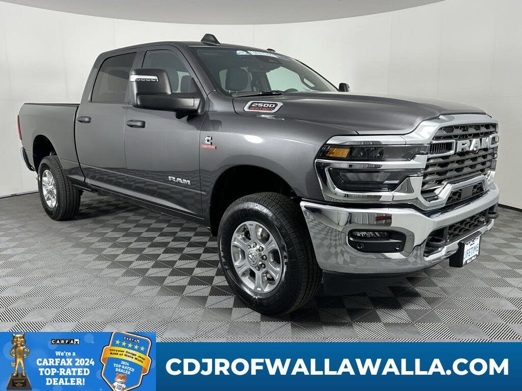 2025 RAM 2500 Big Horn Crew Cab 4WD