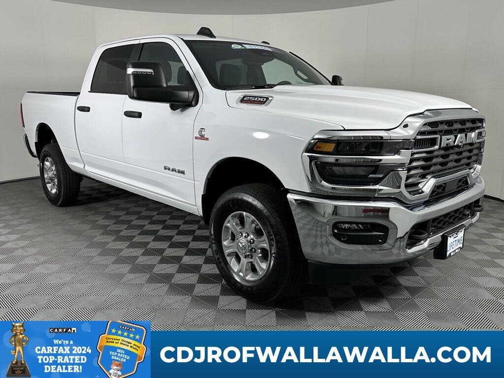 2025 RAM 2500 Big Horn Crew Cab 4WD