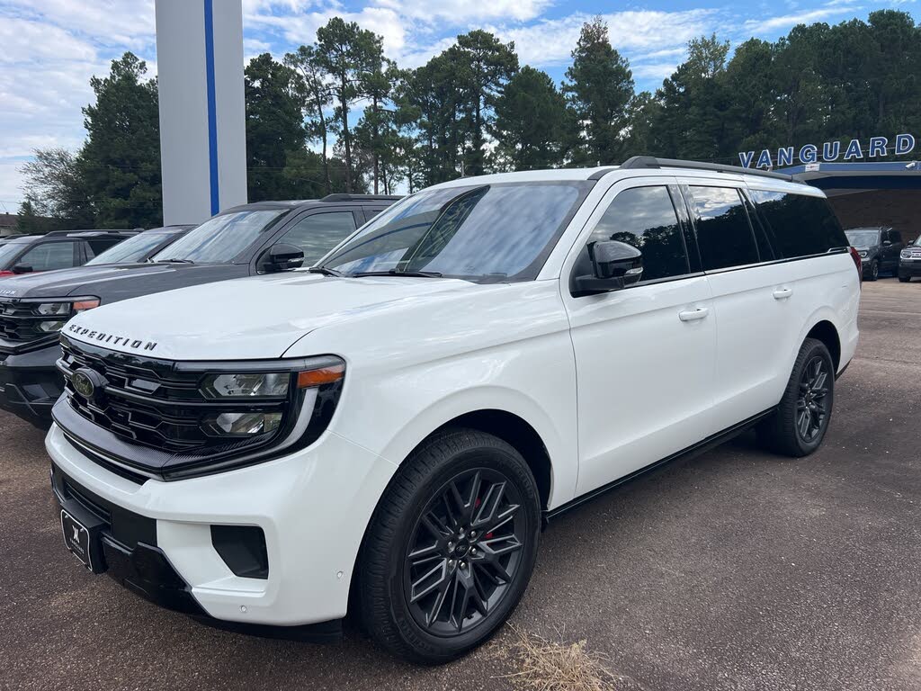 2025 Ford Expedition MAX Platinum 4WD