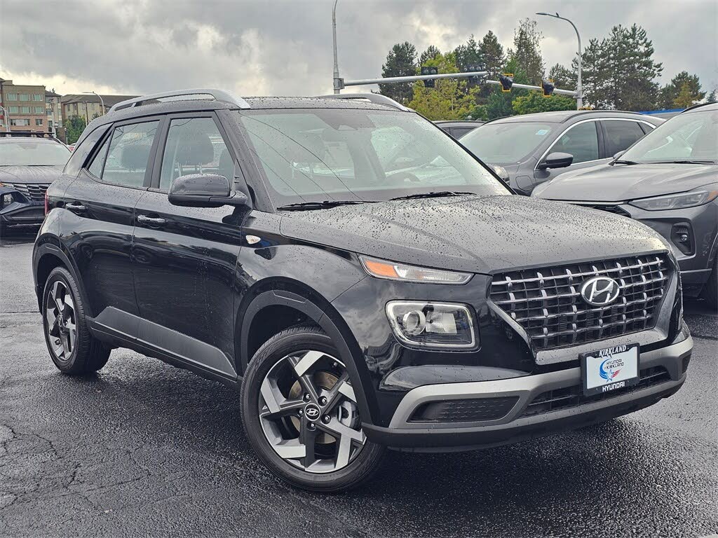 2025 Hyundai Venue SEL FWD
