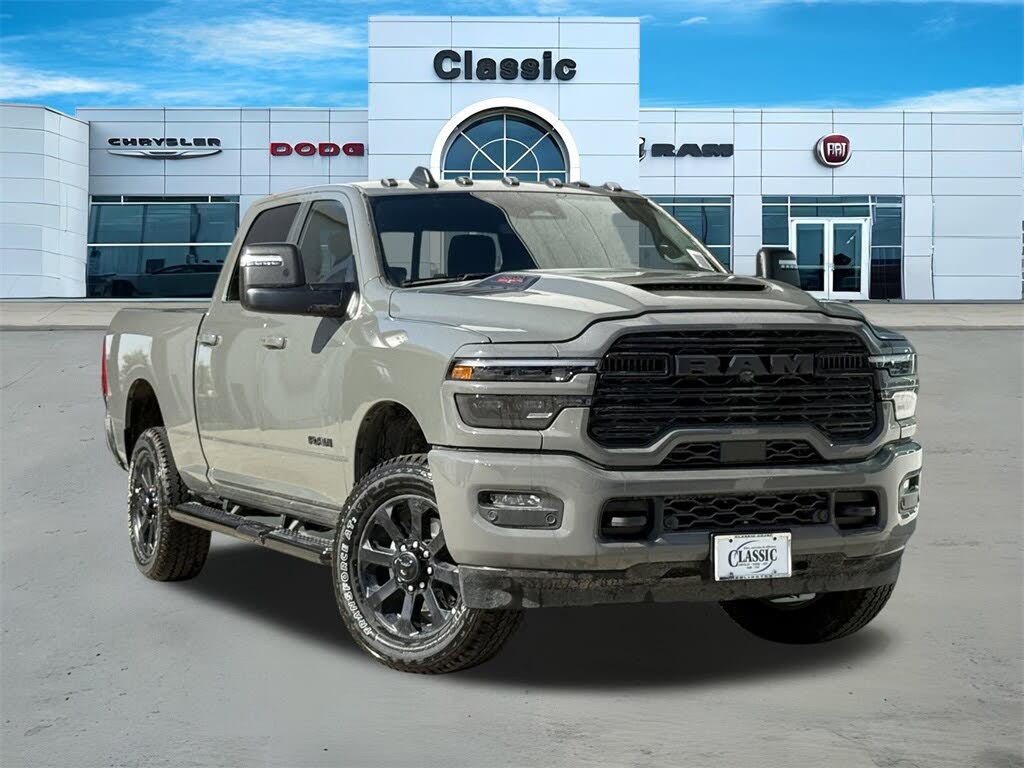 2026 RAM 2500 Laramie Crew Cab 4WD