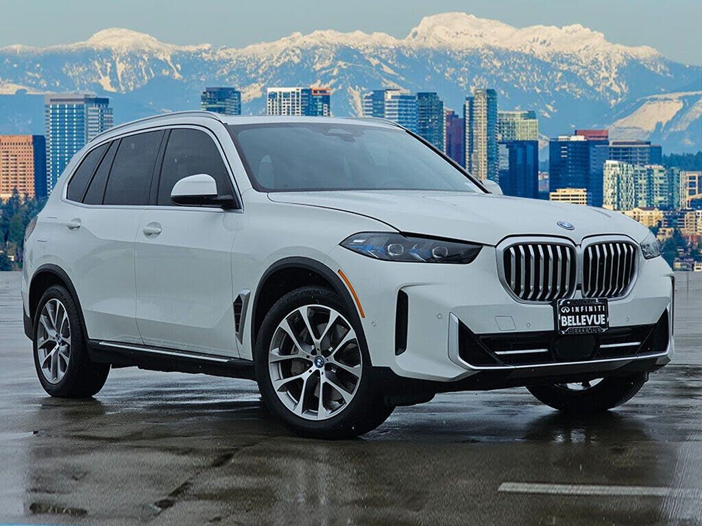 2025 BMW X5 xDrive50e AWD