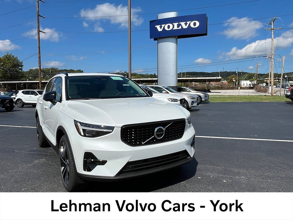 2026 Volvo XC40 B5 Ultra AWD