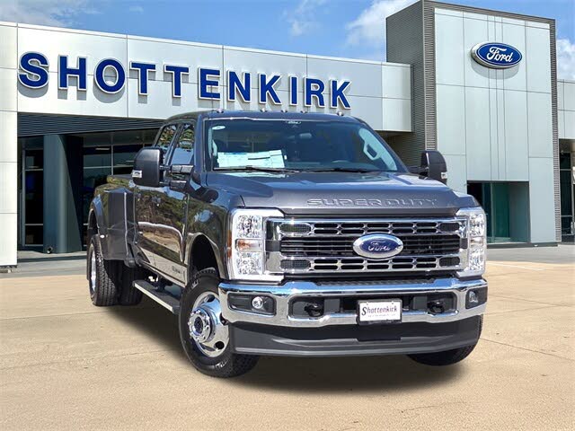2026 Ford F-350 Super Duty XLT Crew Cab LB DRW 4WD