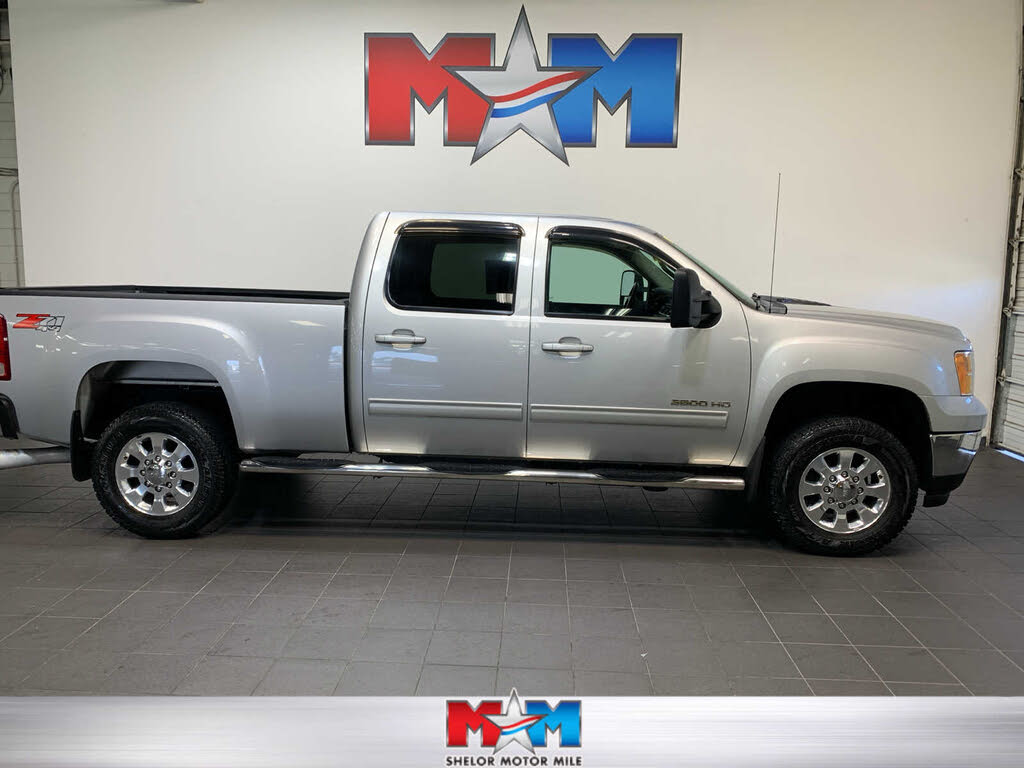 2011 GMC Sierra 3500HD SLT Crew Cab LB 4WD