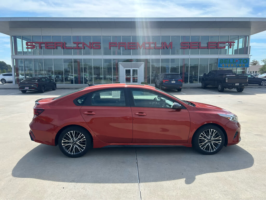 2023 Kia Forte GT-Line FWD