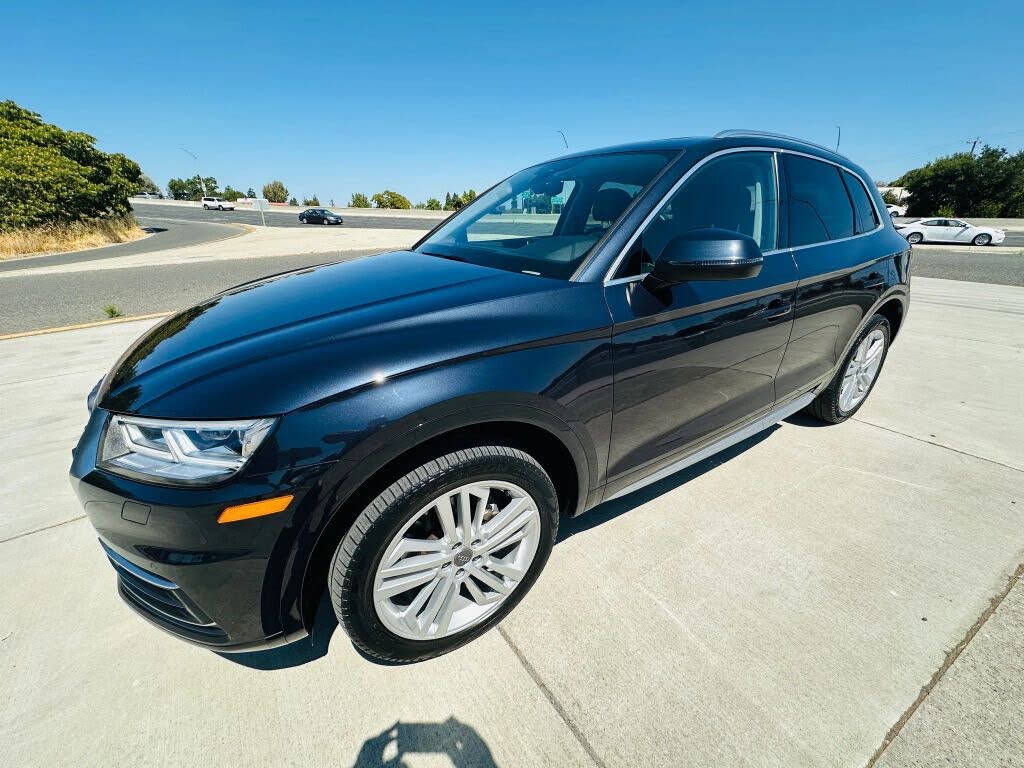 2019 Audi Q5 quattro Premium Plus 45 TFSI