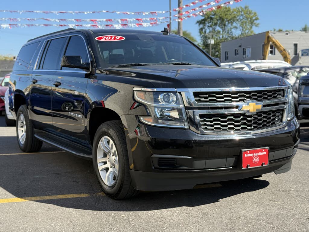 2019 Chevrolet Suburban 1500 LT RWD