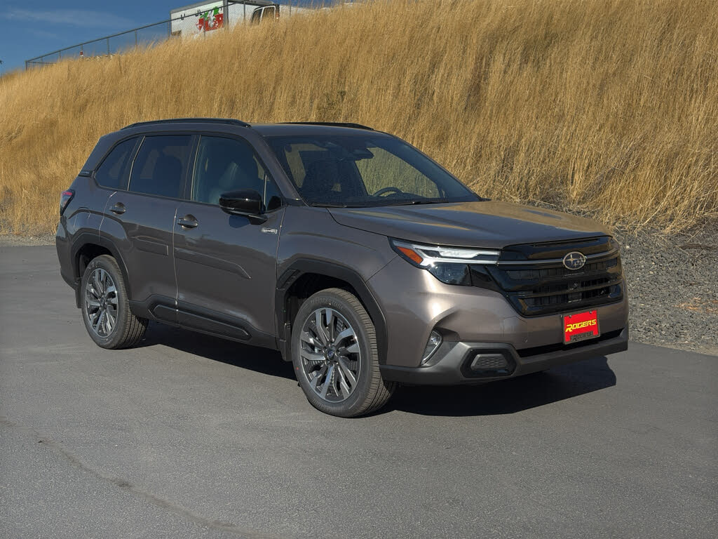 2025 Subaru Forester Hybrid Touring AWD