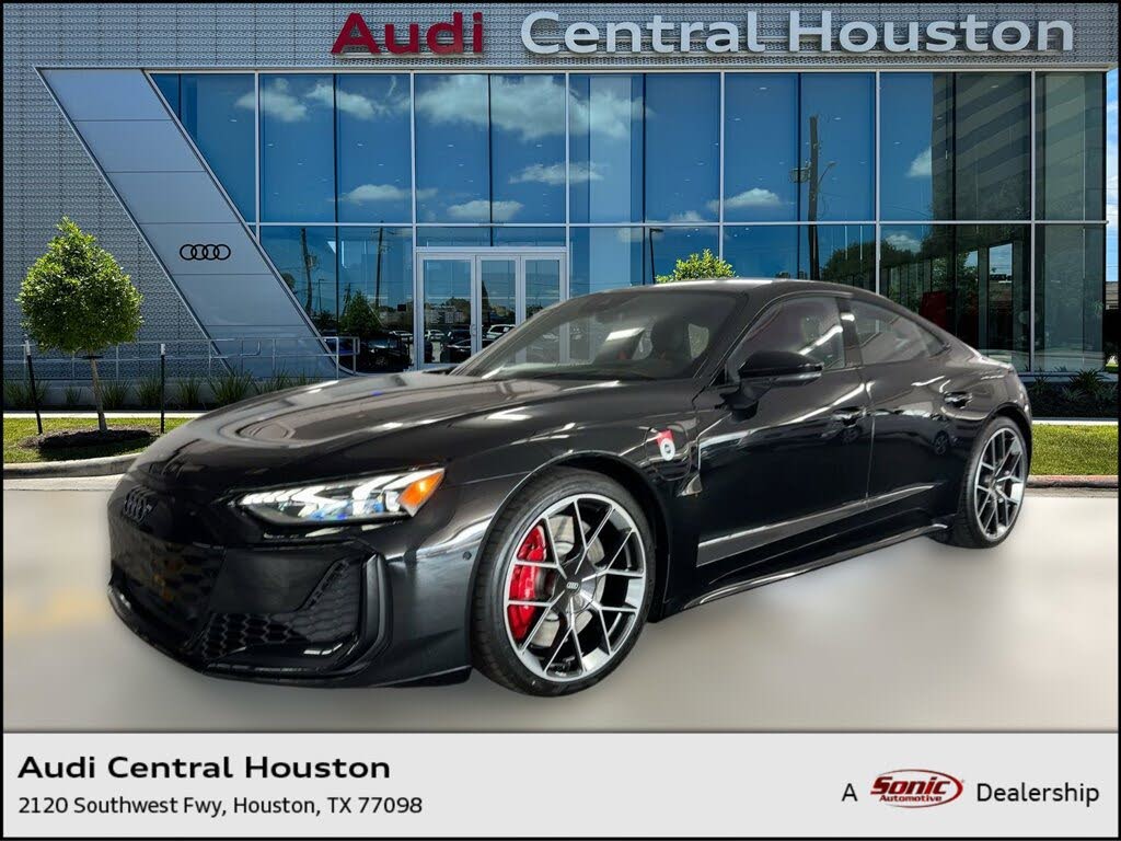 2026 Audi RS e-tron GT quattro Performance