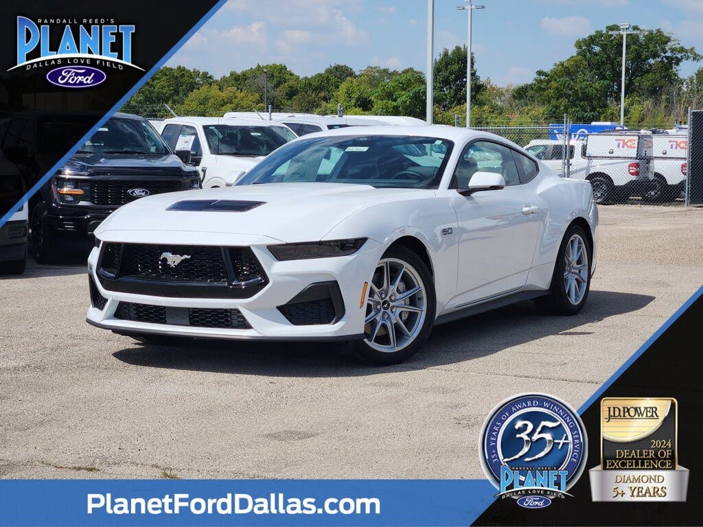 2025 Ford Mustang GT Premium Fastback RWD