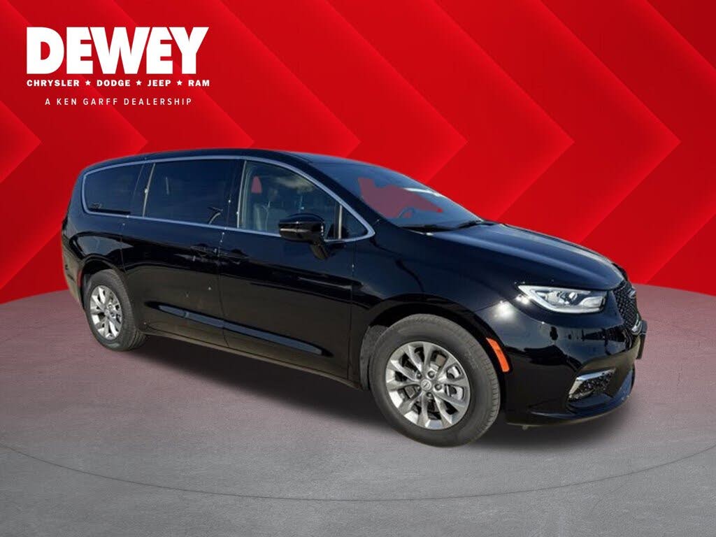 2026 Chrysler Pacifica Select AWD