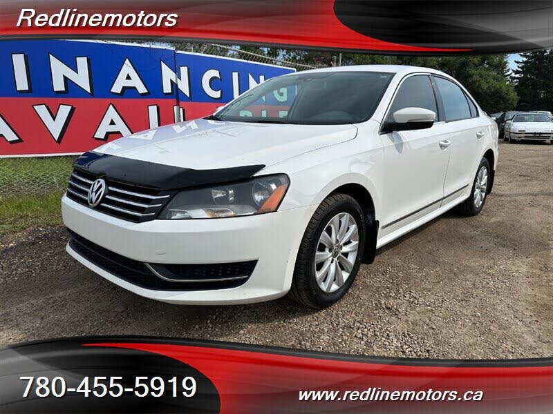 Volkswagen Passat S 2013