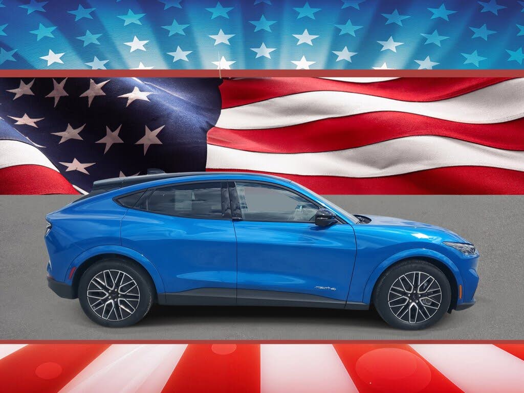 2025 Ford Mustang Mach-E Premium AWD