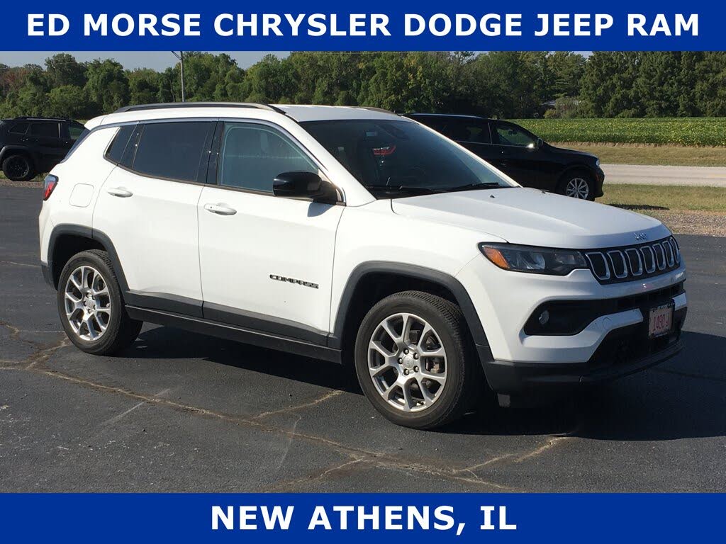 2022 Jeep Compass Latitude Lux 4WD
