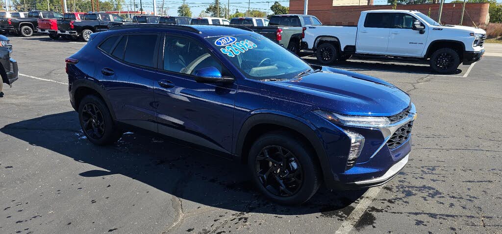 2024 Chevrolet Trax LT FWD
