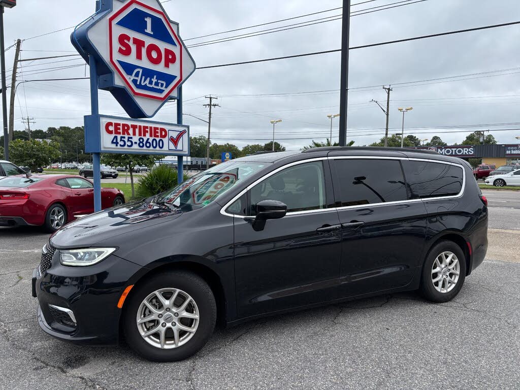 2022 Chrysler Pacifica Touring L FWD
