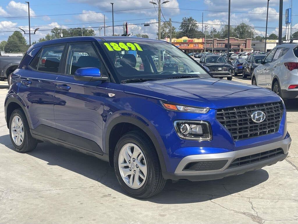 2022 Hyundai Venue SE FWD