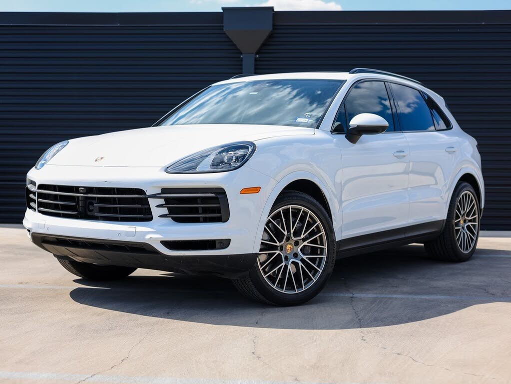 2023 Porsche Cayenne Platinum Edition AWD
