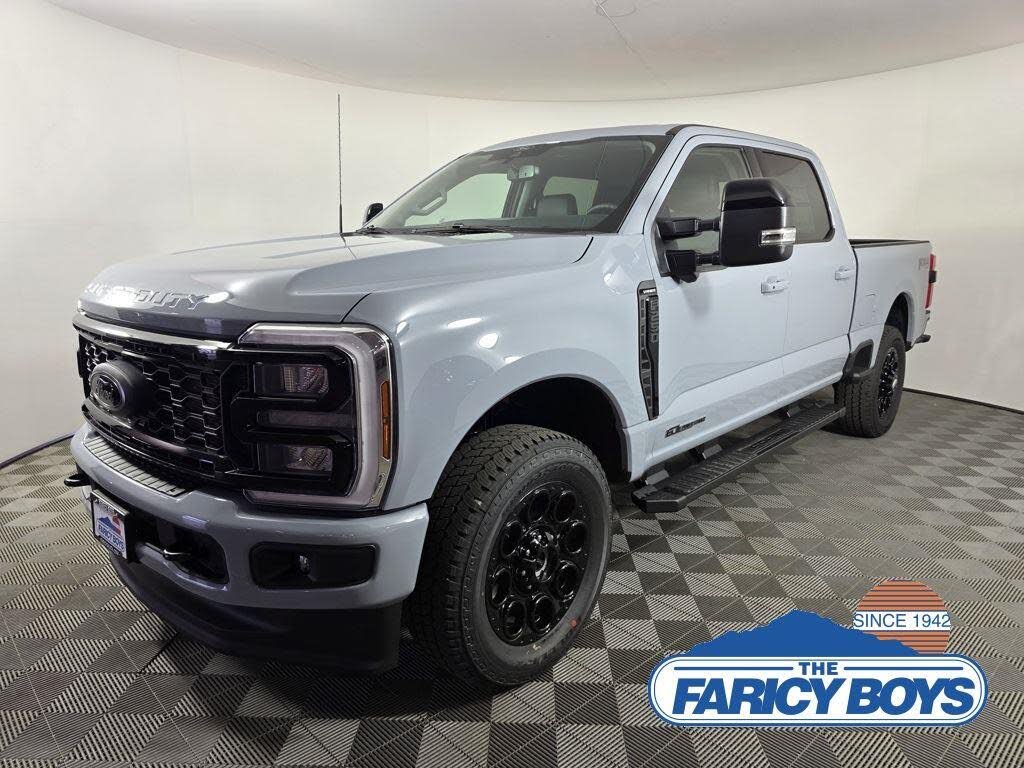 2025 Ford F-250 Super Duty Lariat Crew Cab 4WD