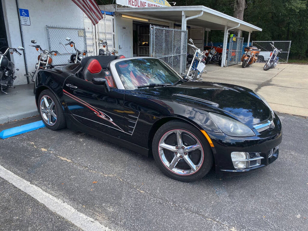 2008 Saturn Sky Red Line