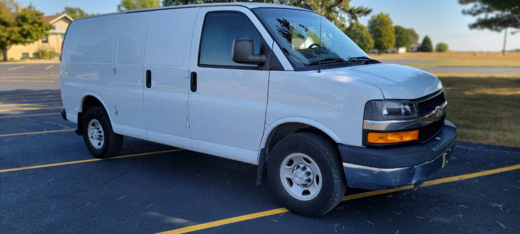 2019 Chevrolet Express Cargo 2500 RWD