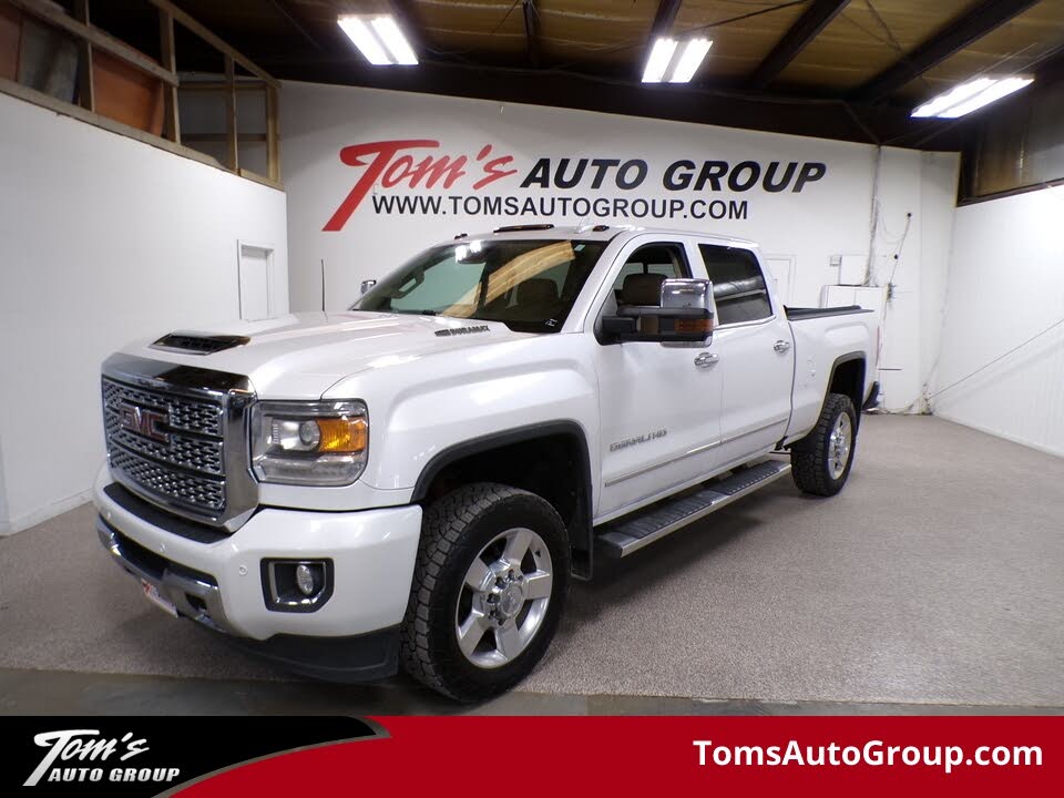 2019 GMC Sierra 2500HD Denali Crew Cab 4WD